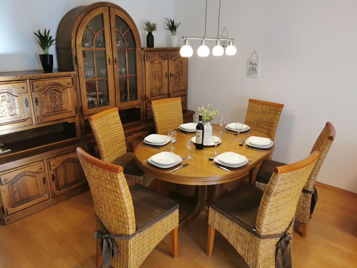 Schoene 3-Zimmer Erdgeschosswohnung Am Bergpark,Unesco,Therme,Train, Wilhelmshoeher Allee 329 Kassel Zewnętrze zdjęcie
